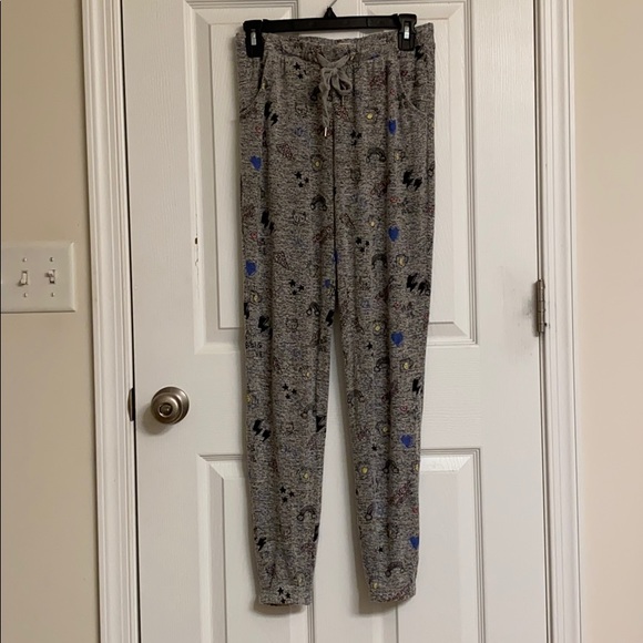 Forever 21 Pants - Forever 21 Gray Print Casual Joggers Lounge Pants Pockets Rayon-Blend Size Small